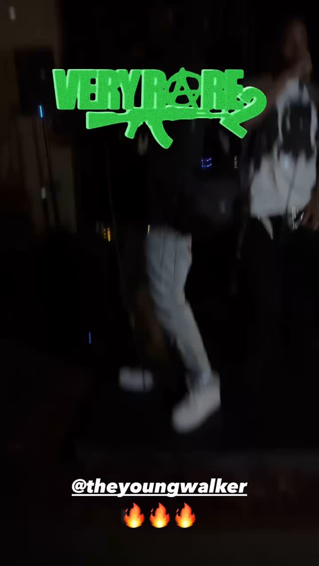 Saut sur scène à la release party